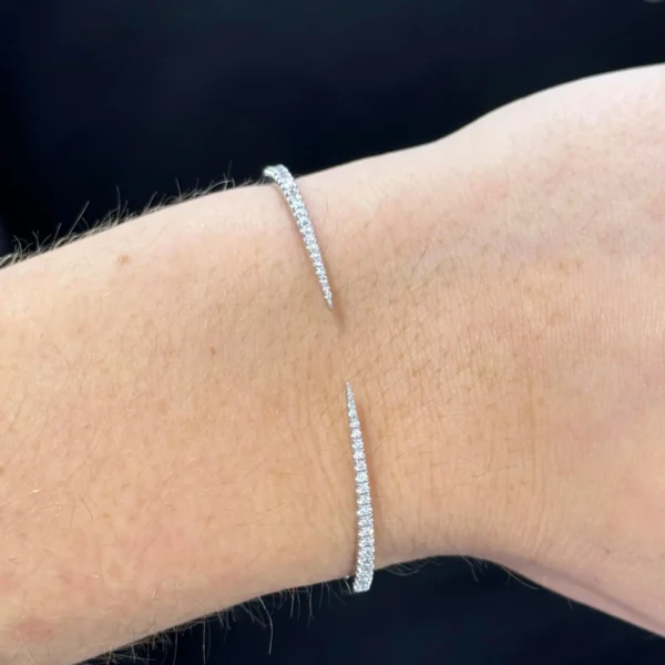 kf-Sbe697ecfdb304952b2d07354bf6e8929r