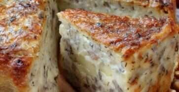 cake salé aux pommes, camembert et noix